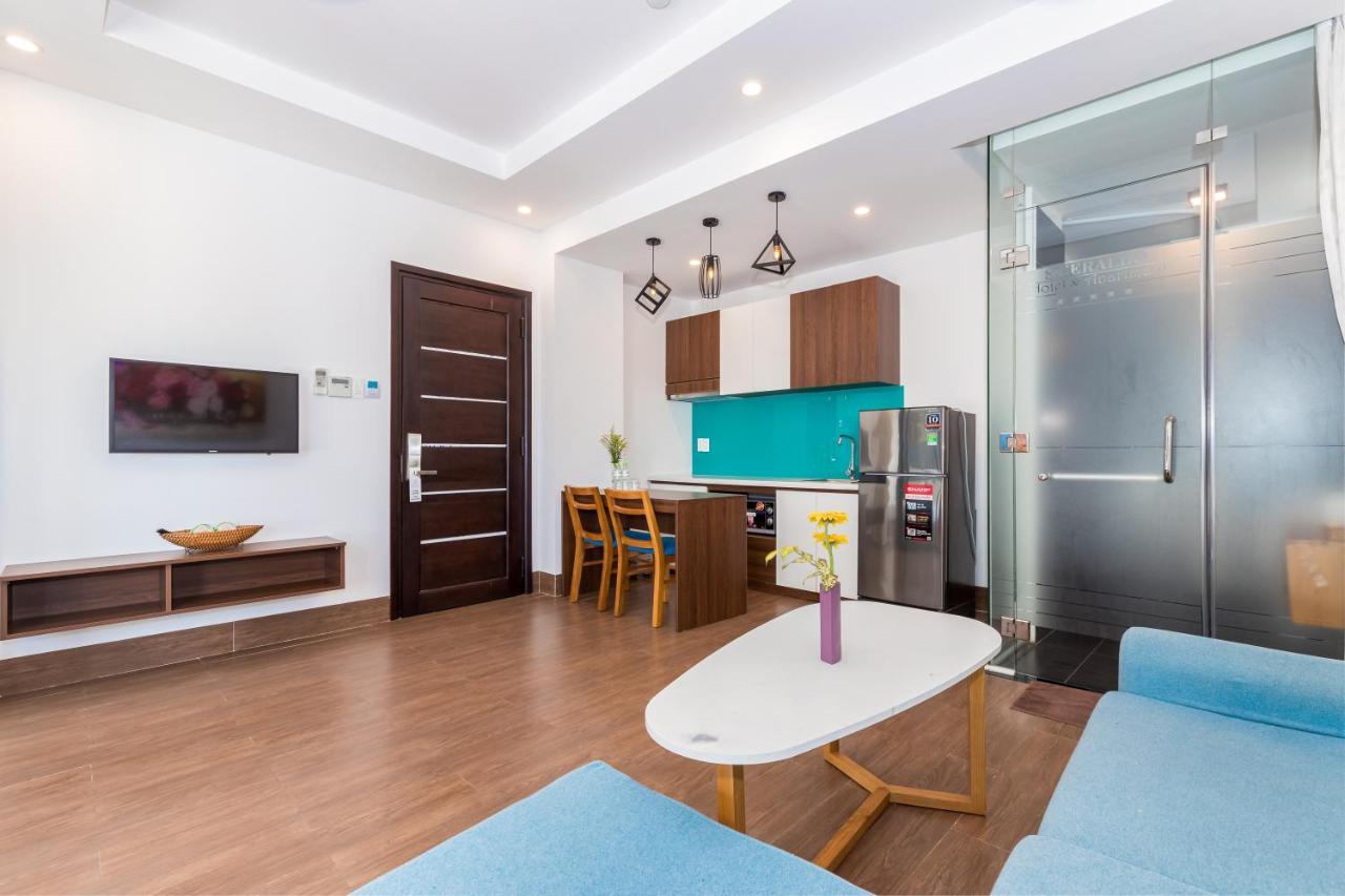 Smeraldo Hotel&Apartment Da Nang Buitenkant foto
