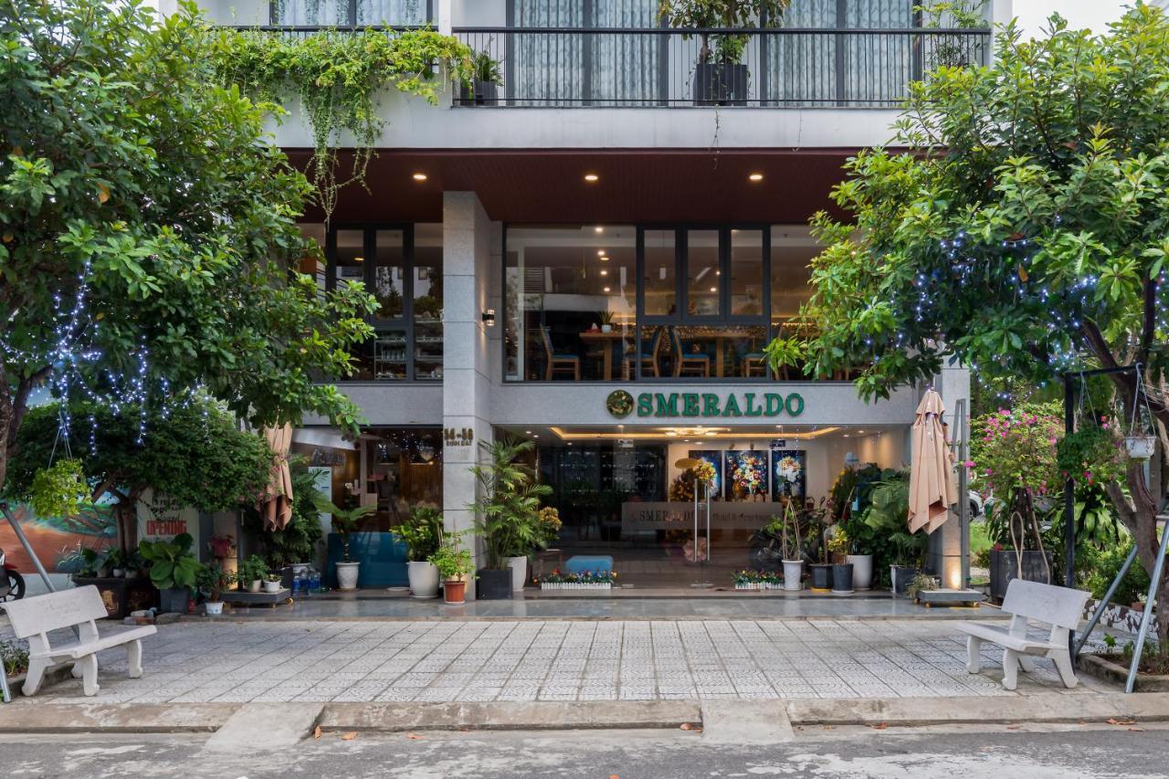 Smeraldo Hotel&Apartment Da Nang Buitenkant foto